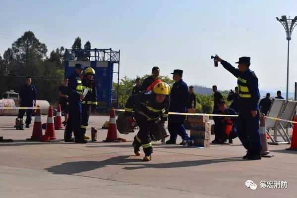 乌苏里江地区弹弓竞技精彩瞬间大盘点